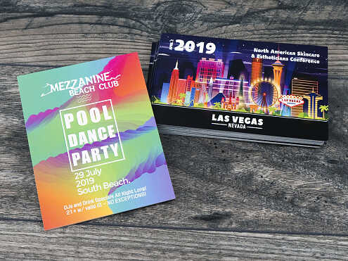 Custom printed postcards 